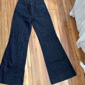 Almost brand new size 27 wide leg trouser Joe’s Dark denim with trouser pockets